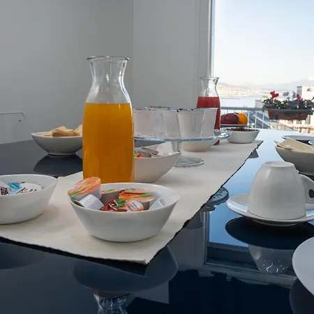 Oda ve Kahvaltı Skyhouse Beverello