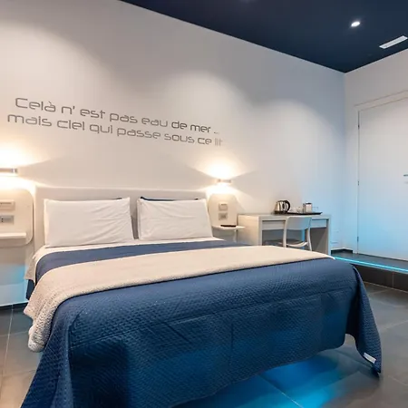Skyhouse Beverello 4*