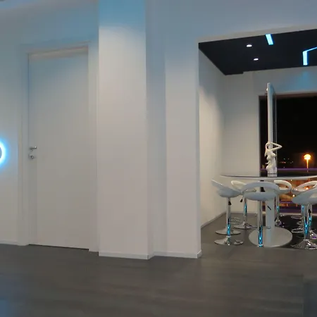 スカイハウス べヴェレッロ 4*