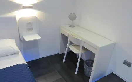 Oda ve Kahvaltı Skyhouse Beverello 3*