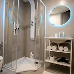 Skyhouse Beverello Panzió 4*