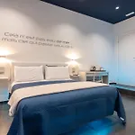 Skyhouse Beverello 4*