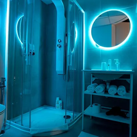 Skyhouse Beverello 4* Nápoly