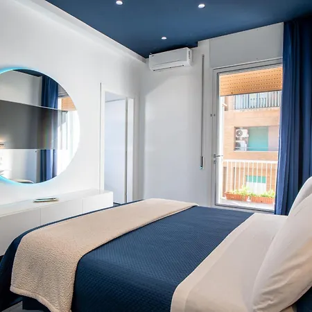 Nocleg ze śniadaniem Skyhouse Beverello 4*