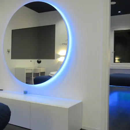 Nocleg ze śniadaniem Skyhouse Beverello 4*