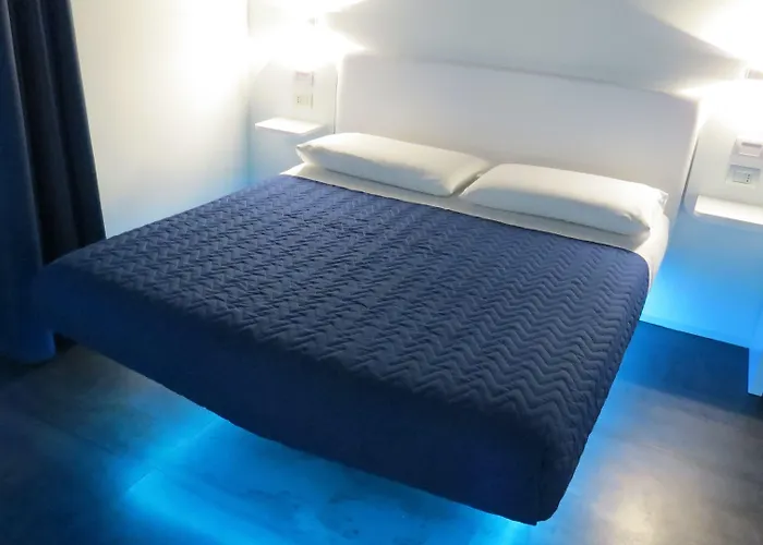 Skyhouse Beverello Bed & Breakfast 4*